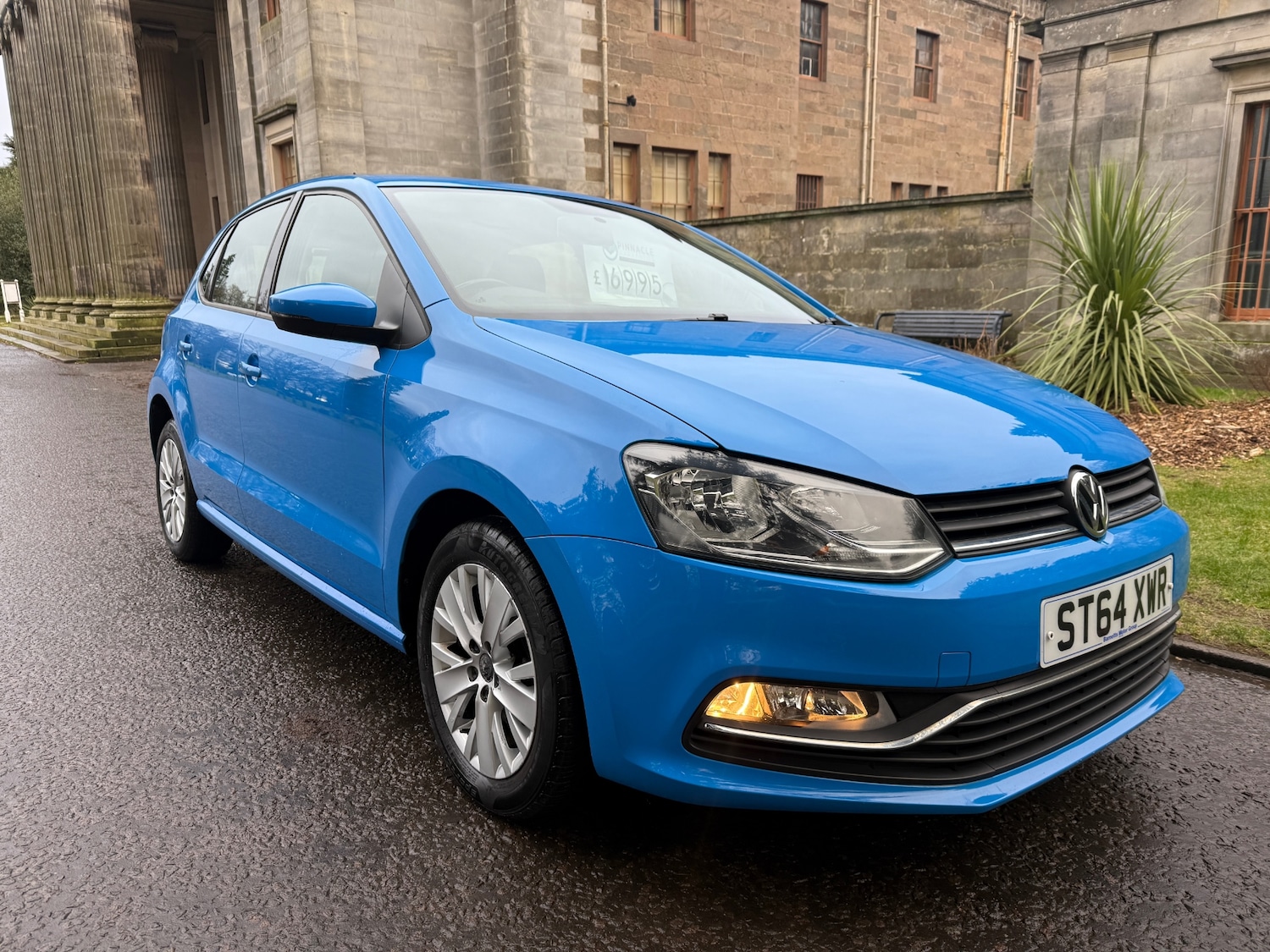 Used Volkswagen Polo 2015 for sale - 77668215: Photo 3
