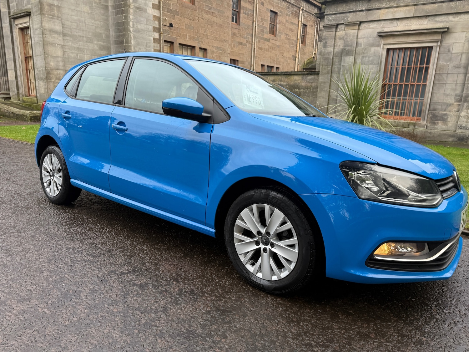 Used Volkswagen Polo 2015 for sale - 77668215: Photo 8