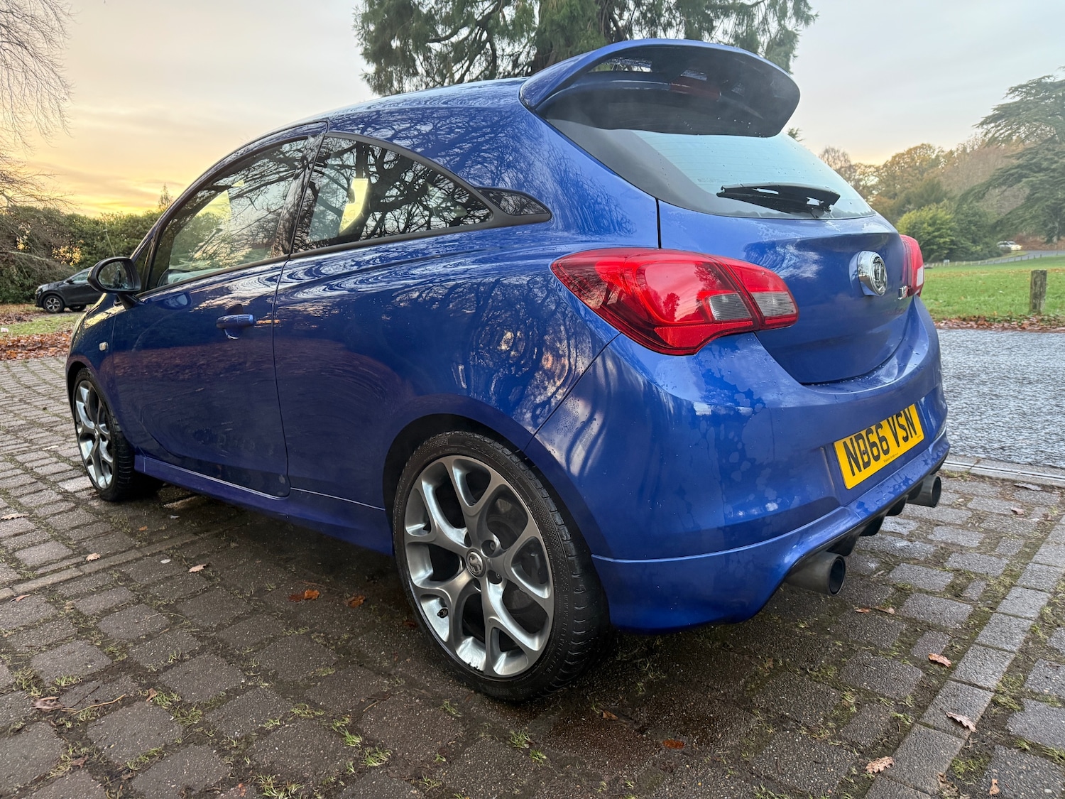 Used Vauxhall Corsa 2017 for sale - 76668992: Photo 3