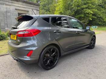 Used Ford Fiesta 2018 for sale - 75355140: Photo
