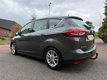 Used Ford C-Max 2015 for sale - 75341471: Photo