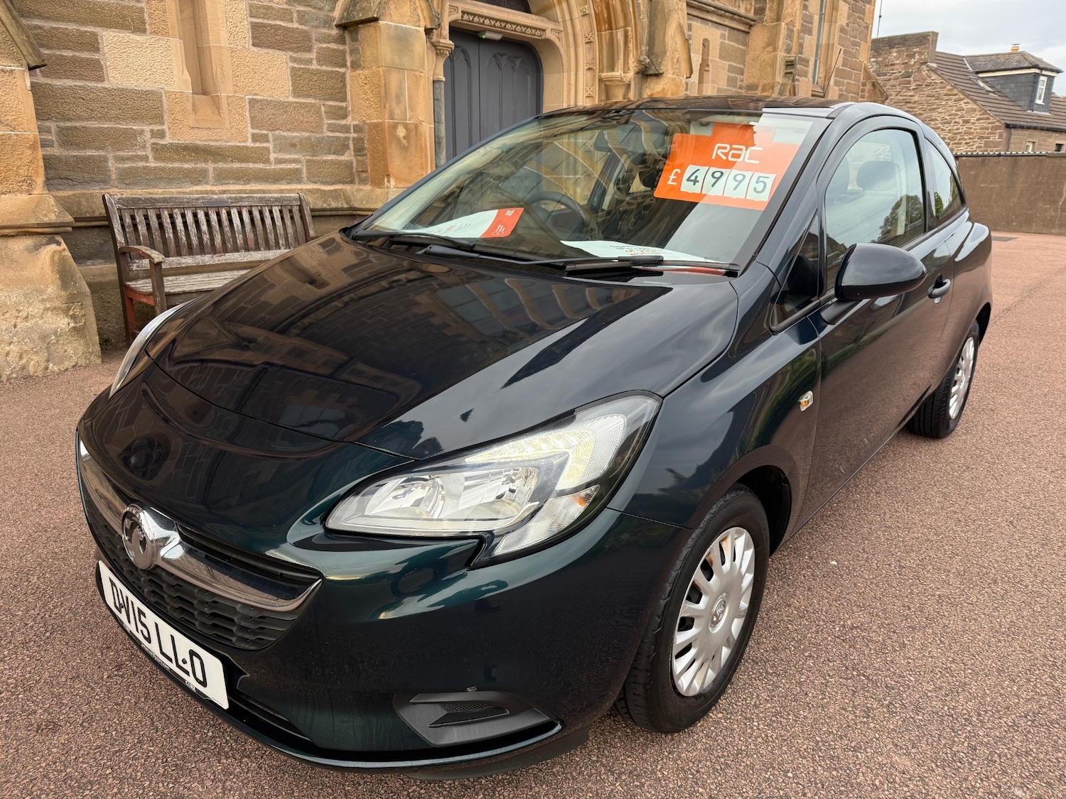 Used Vauxhall Corsa 2015 for sale - 76180641: Photo 2