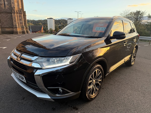 Used Mitsubishi Outlander 2017 for sale - 76204938: Photo 10