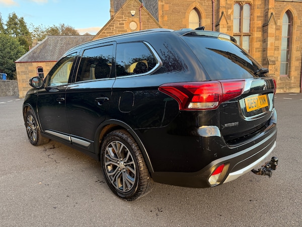 Used Mitsubishi Outlander 2017 for sale - 76204938: Photo 11