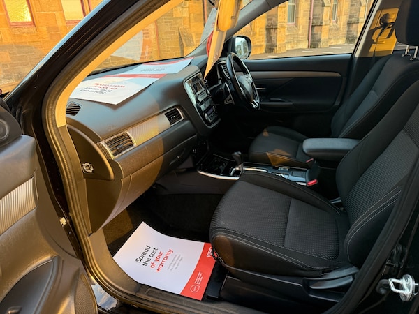 Used Mitsubishi Outlander 2017 for sale - 76204938: Photo 17