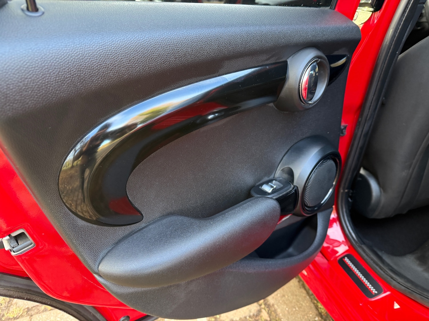 Used MINI Hatch 2018 for sale - 76587928: Photo 32