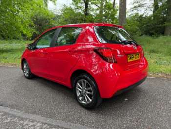 Used Toyota Yaris 2015 for sale - 74824266: Photo