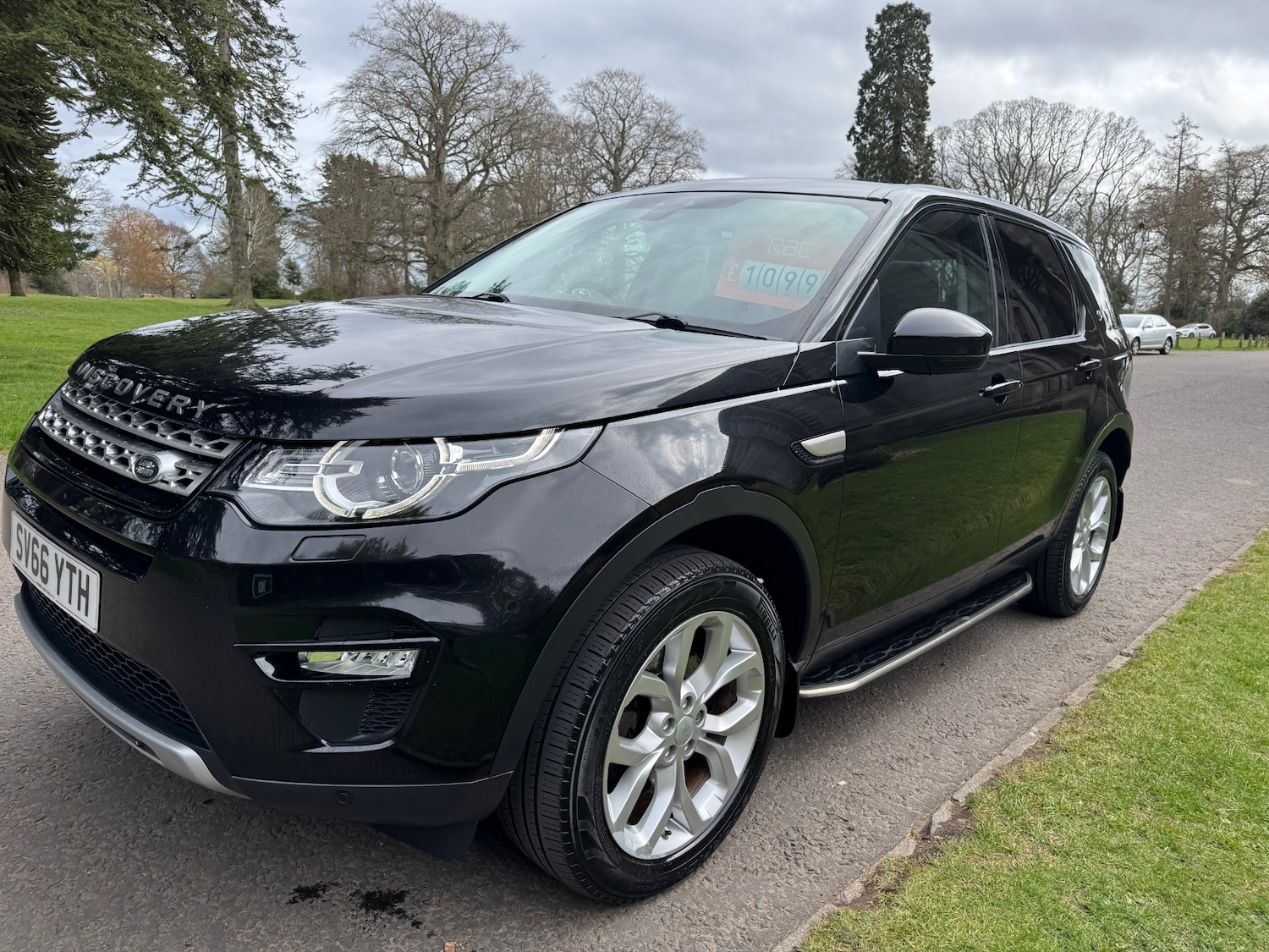 Used Land Rover Discovery Sport 2016 for sale - 78145954: Photo 5
