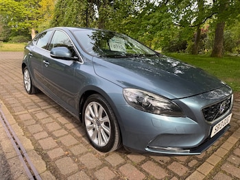 Used Volvo V40 2013 for sale - 78612478: Photo