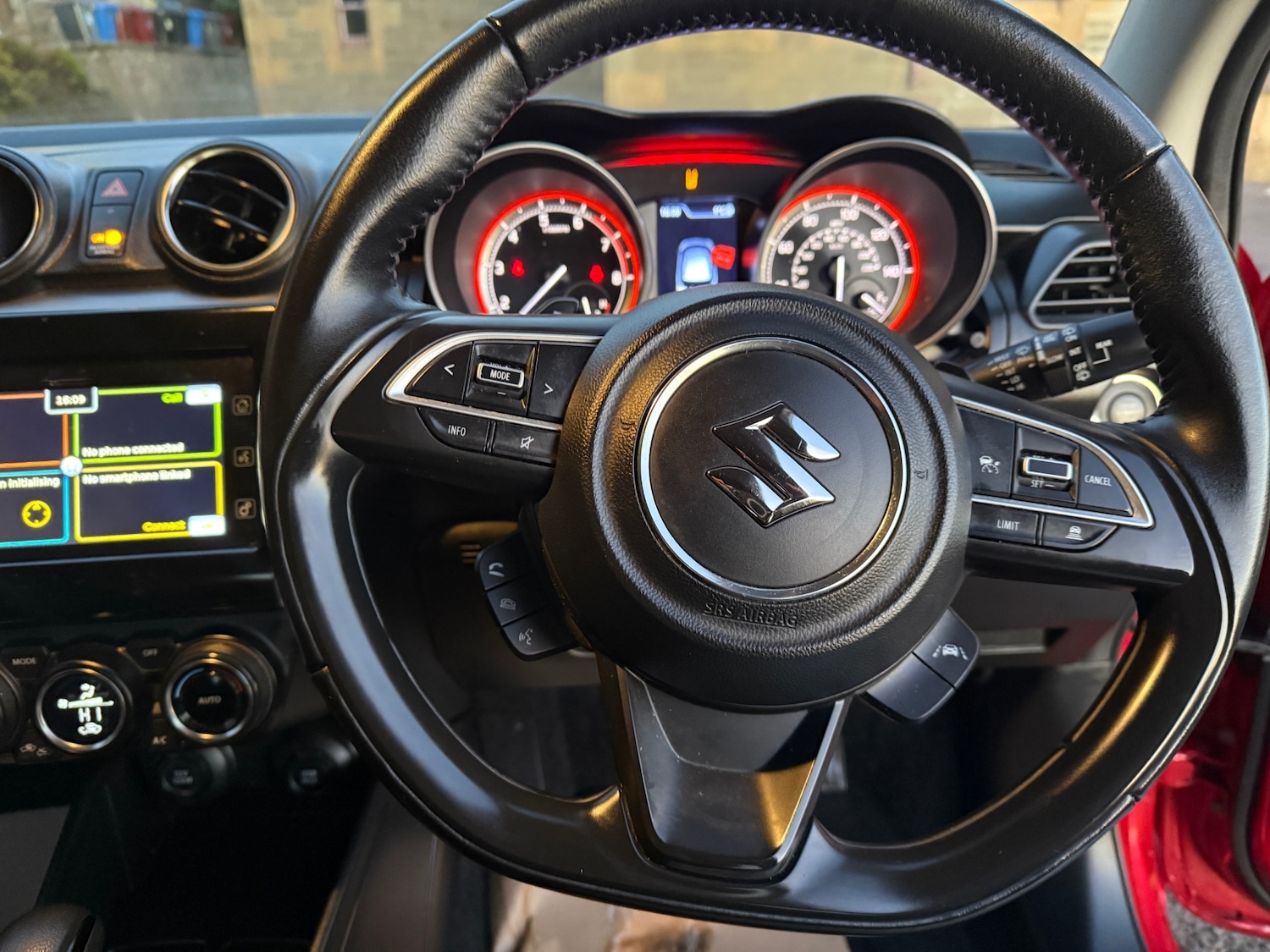 Used Suzuki Swift 2021 for sale - 76587930: Photo 21