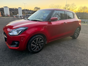 Used Suzuki Swift 2021 for sale - 76587930: Photo