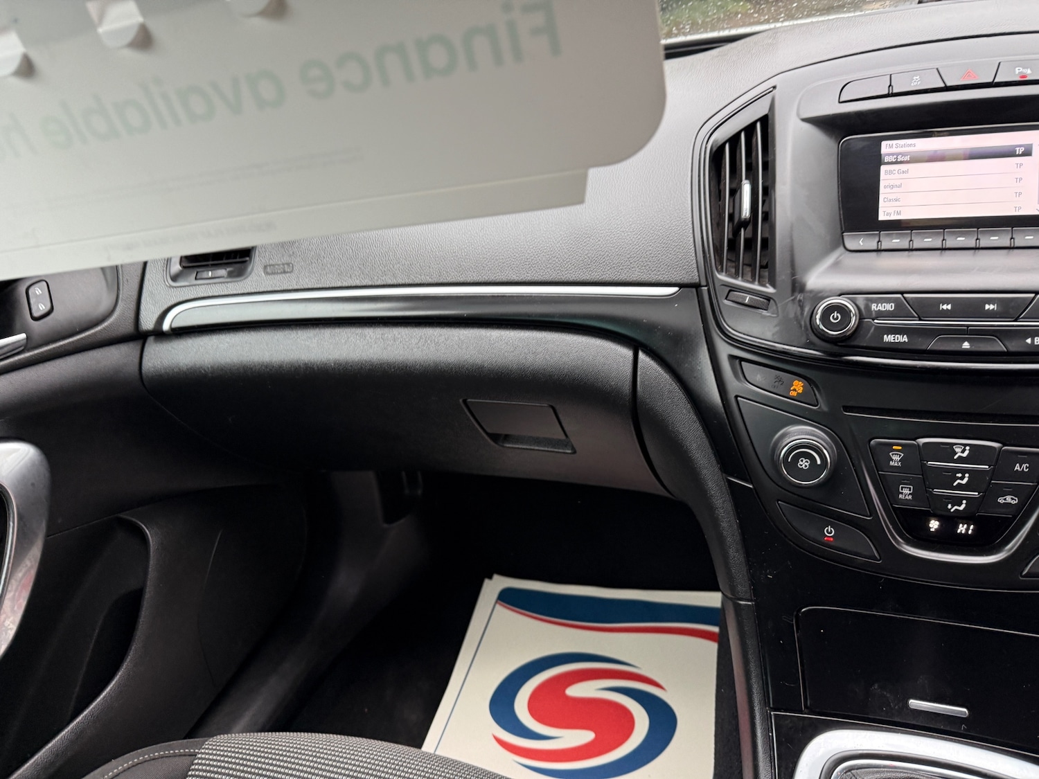 Used Vauxhall Insignia 2015 for sale - 77438493: Photo 14