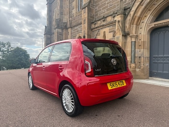 Used Volkswagen up! 2015 for sale - 79439722: Photo