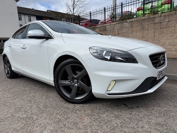 Used Volvo V40 2013 for sale - 78263974: Photo