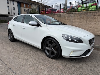 Used Volvo V40 2013 for sale - 78263974: Photo