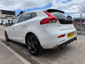 Used Volvo V40 2013 for sale - 78263974: Photo