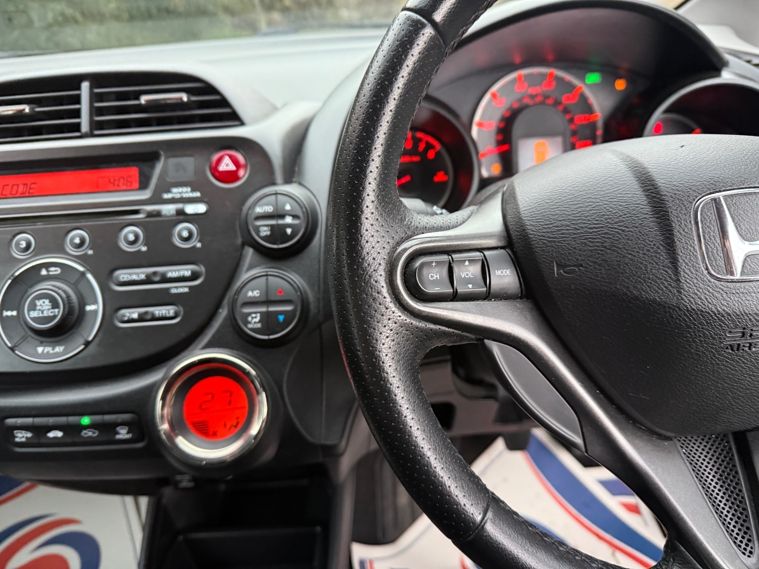 Used Honda Jazz 2014 for sale - 77480710: Photo 18