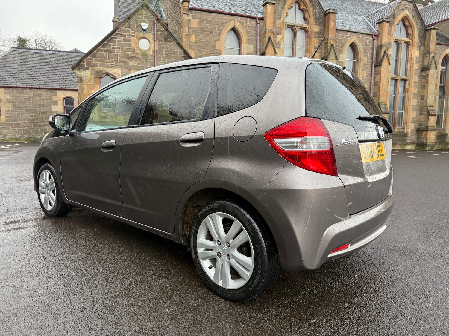 Used Honda Jazz 2014 for sale - 77480710: Photo 7