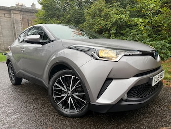 Used Toyota C-HR 2019 for sale - 76583189: Photo