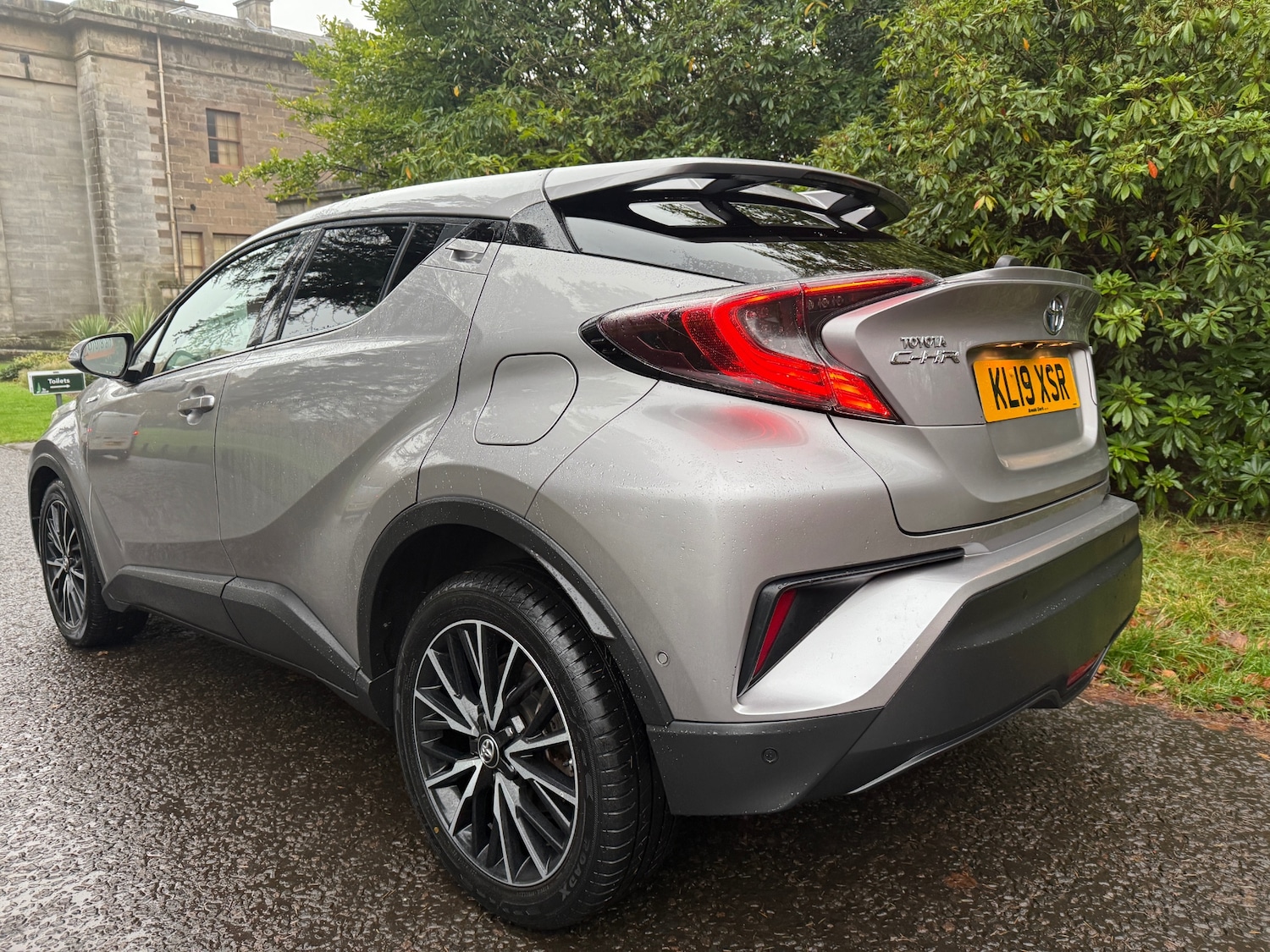 Used Toyota C-HR 2019 for sale - 76583189: Photo 9
