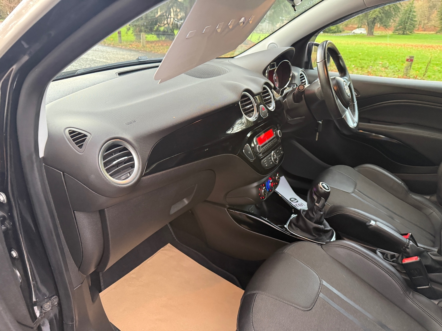 Used Vauxhall ADAM 2017 for sale - 76687584: Photo 8