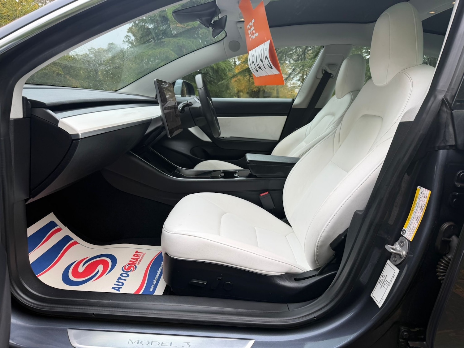 Used Tesla Model 3 2020 for sale - 76328874: Photo 9
