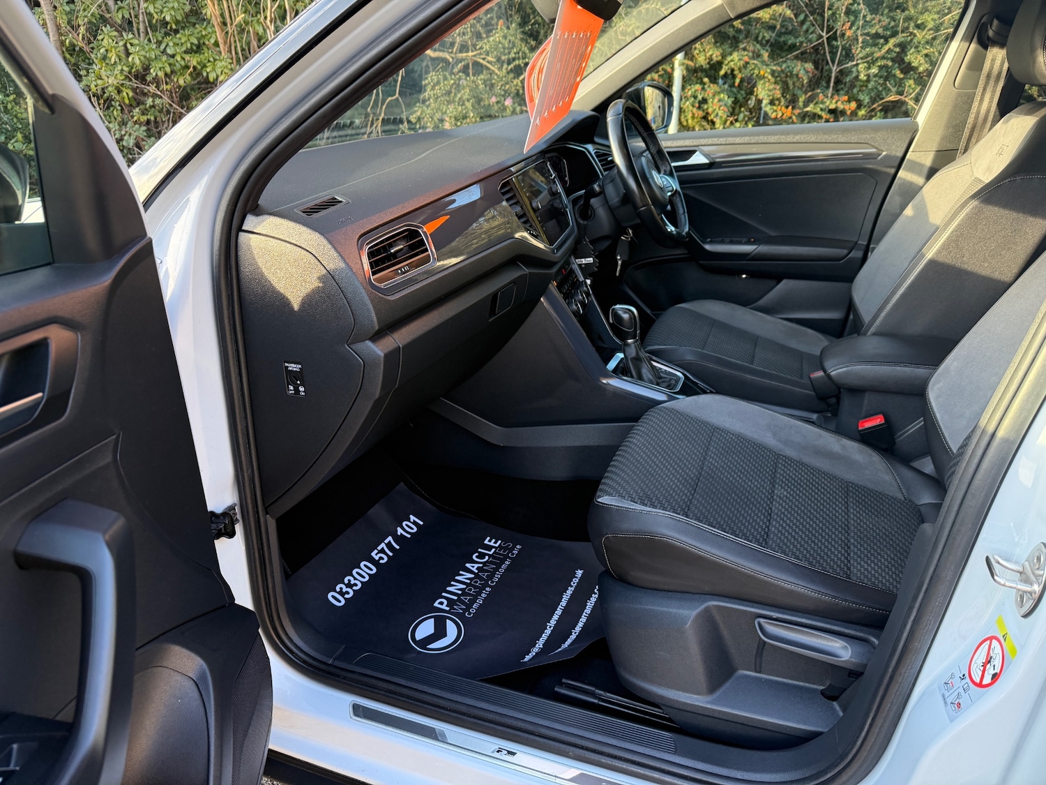 Used Volkswagen T-Roc 2018 for sale - 77797883: Photo 15