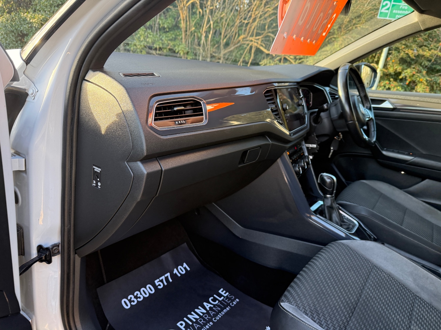 Used Volkswagen T-Roc 2018 for sale - 77797883: Photo 16