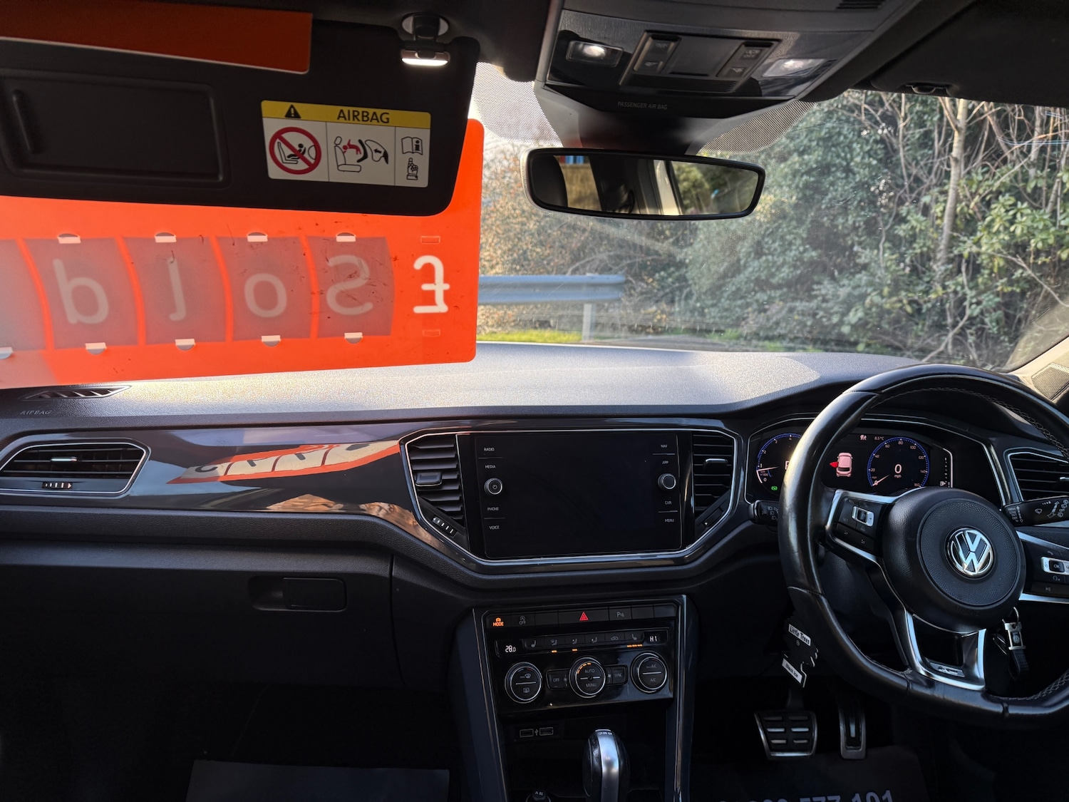 Used Volkswagen T-Roc 2018 for sale - 77797883: Photo 24