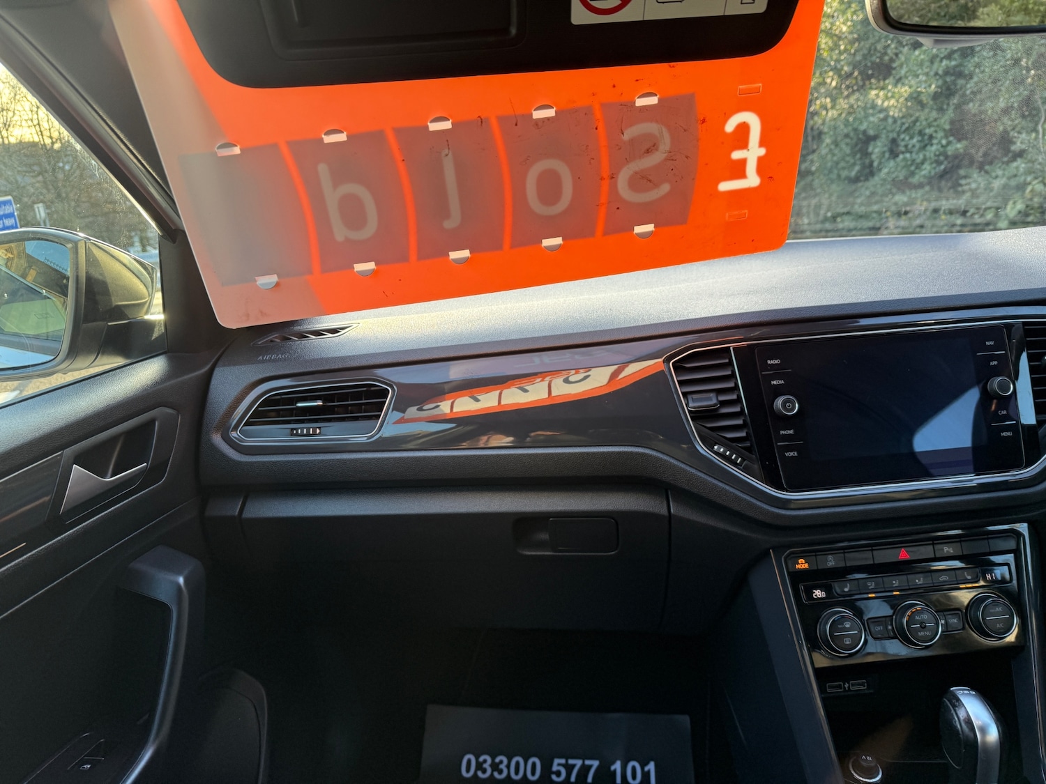 Used Volkswagen T-Roc 2018 for sale - 77797883: Photo 25