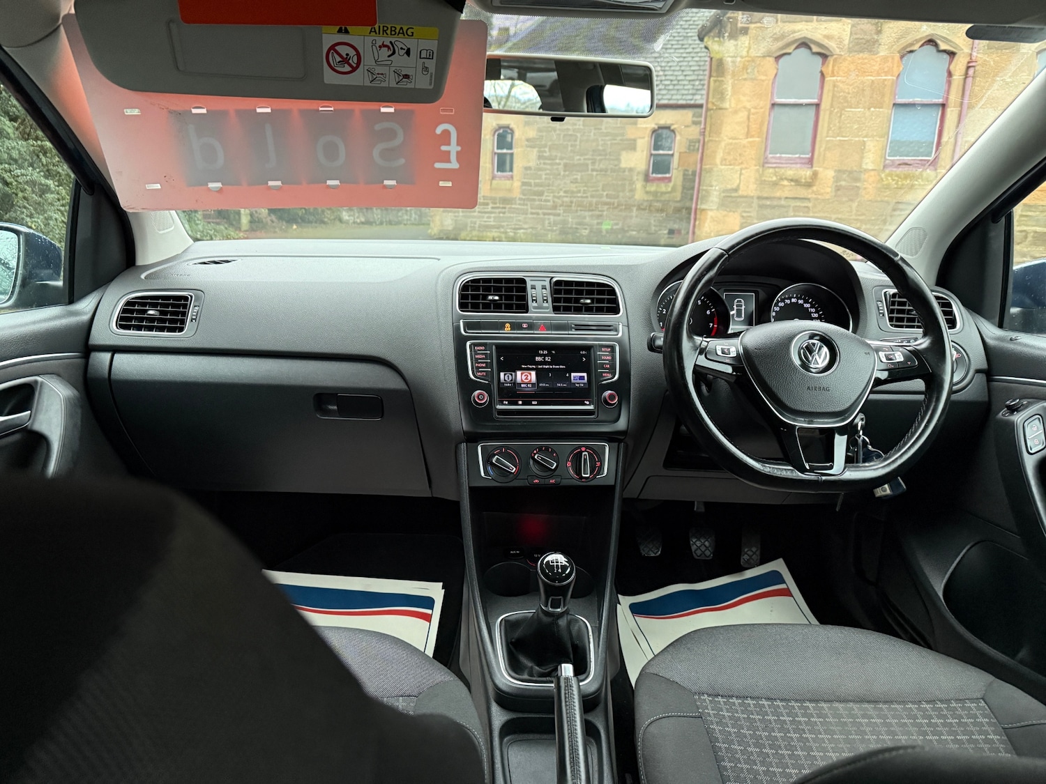 Used Volkswagen Polo 2015 for sale - 77293702: Photo 19