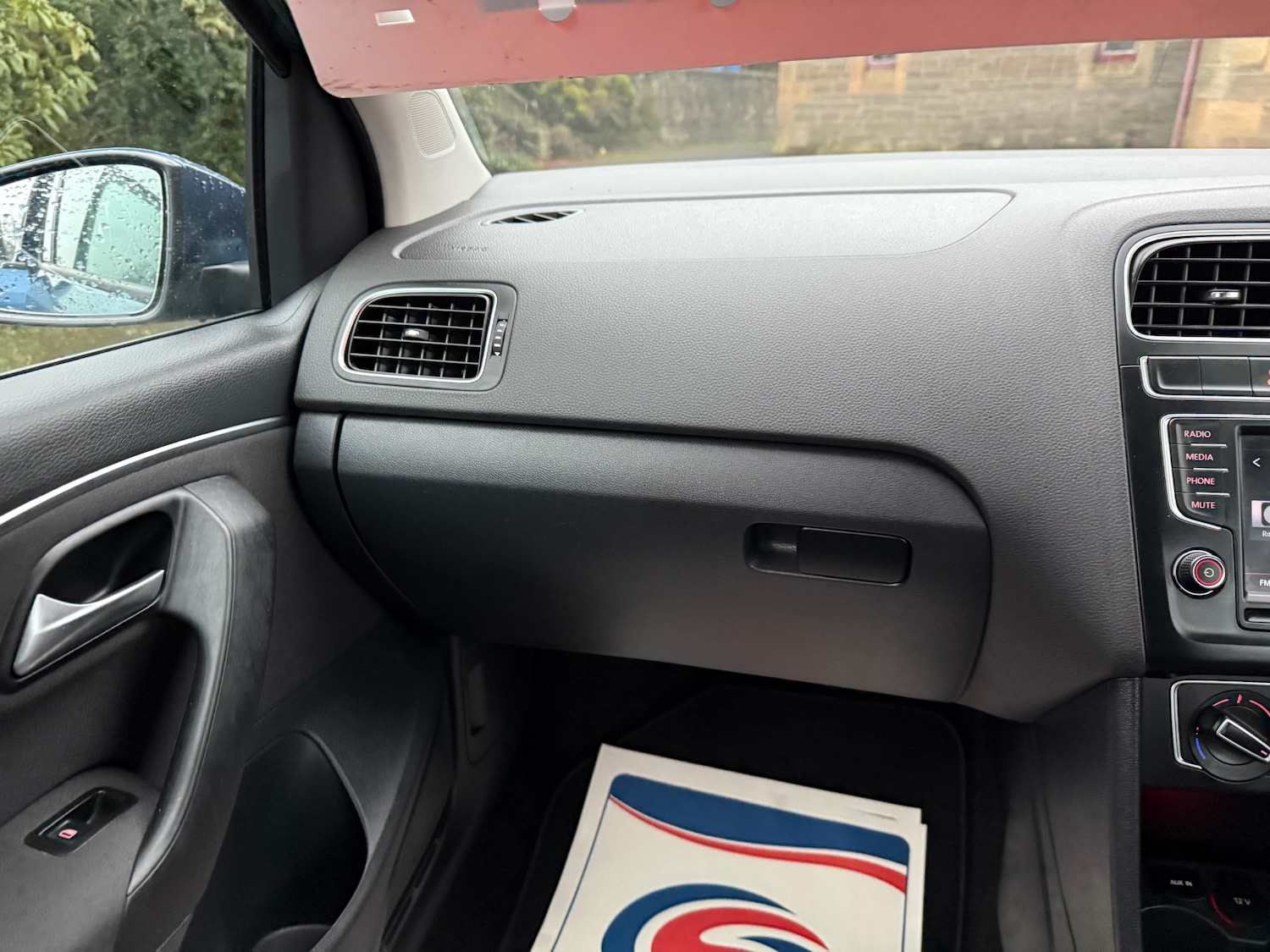 Used Volkswagen Polo 2015 for sale - 77293702: Photo 20