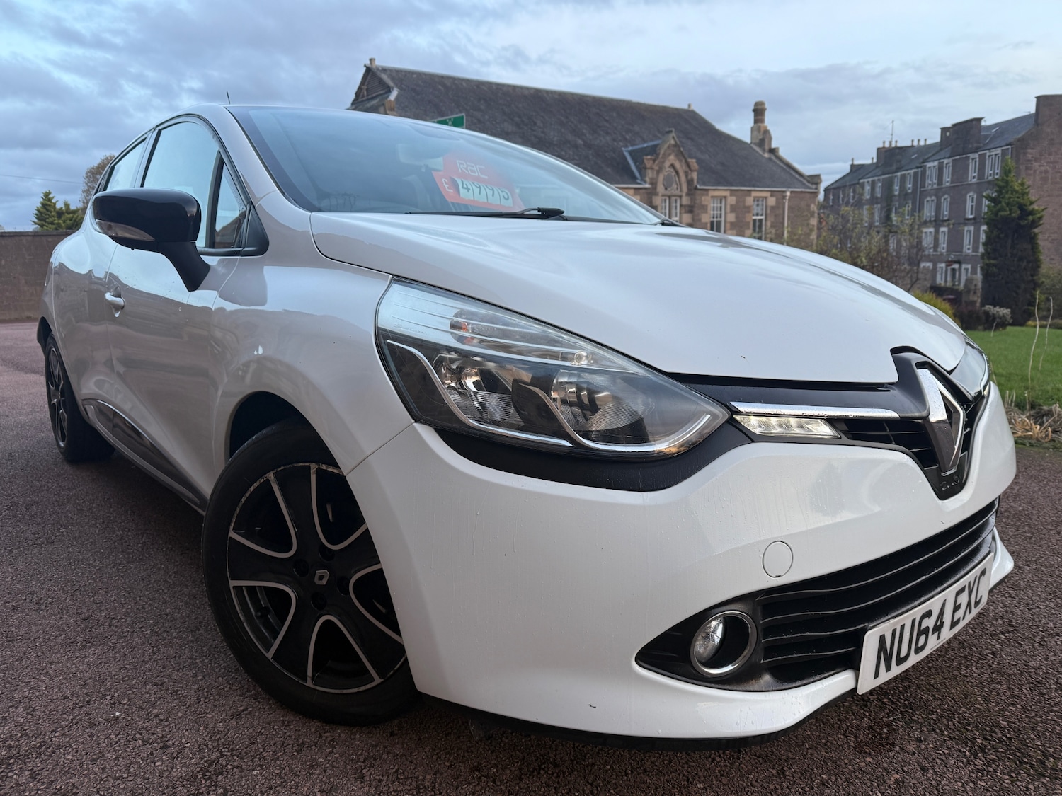 Used Renault Clio 2014 for sale - 76455674: Photo 1