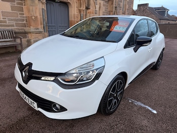 Used Renault Clio 2014 for sale - 76455674: Photo