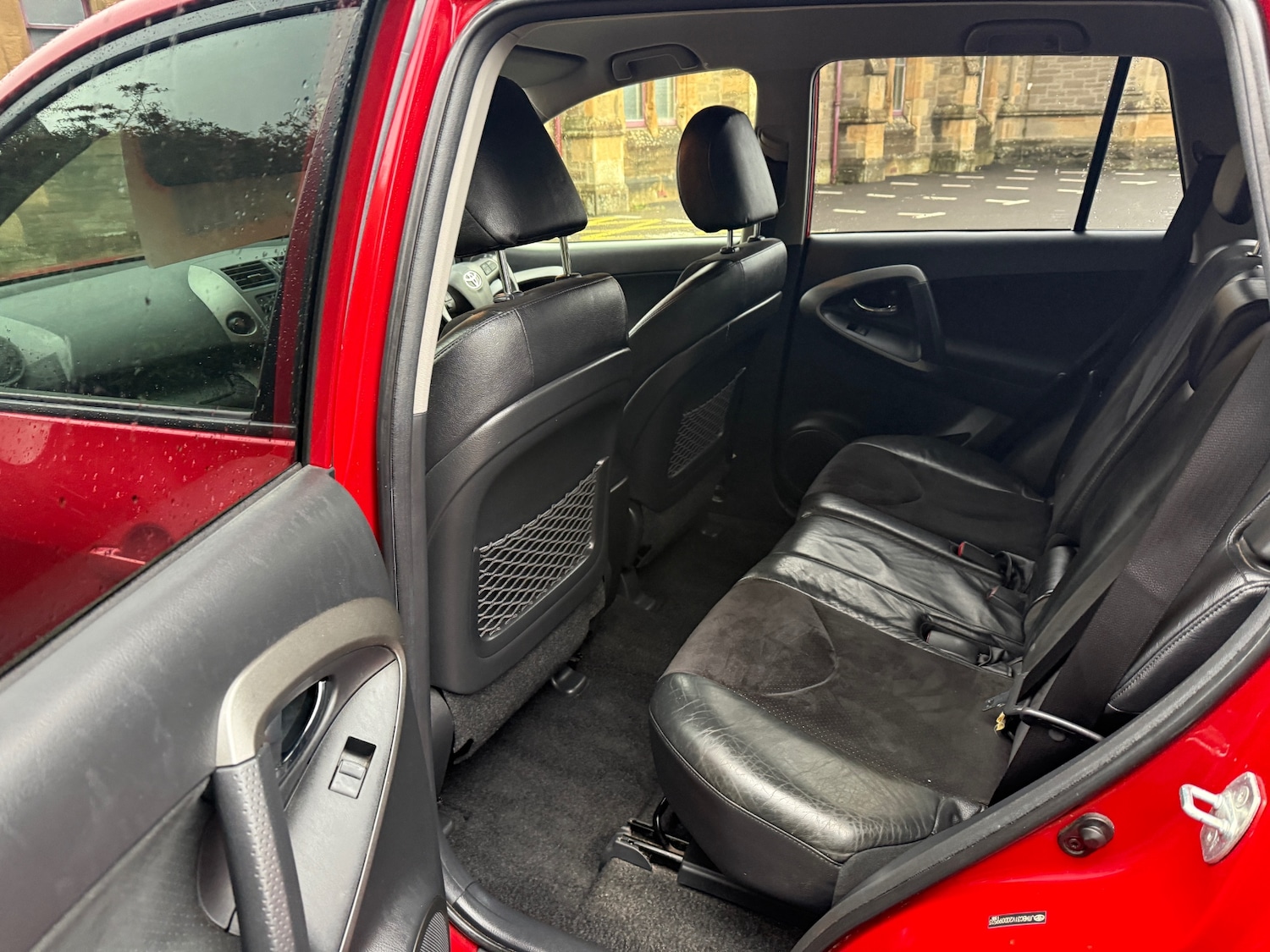Used Toyota RAV4 2012 for sale - 76373358: Photo 11