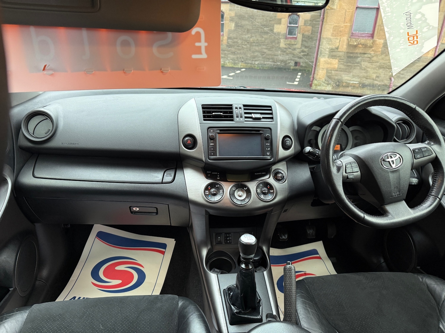 Used Toyota RAV4 2012 for sale - 76373358: Photo 12