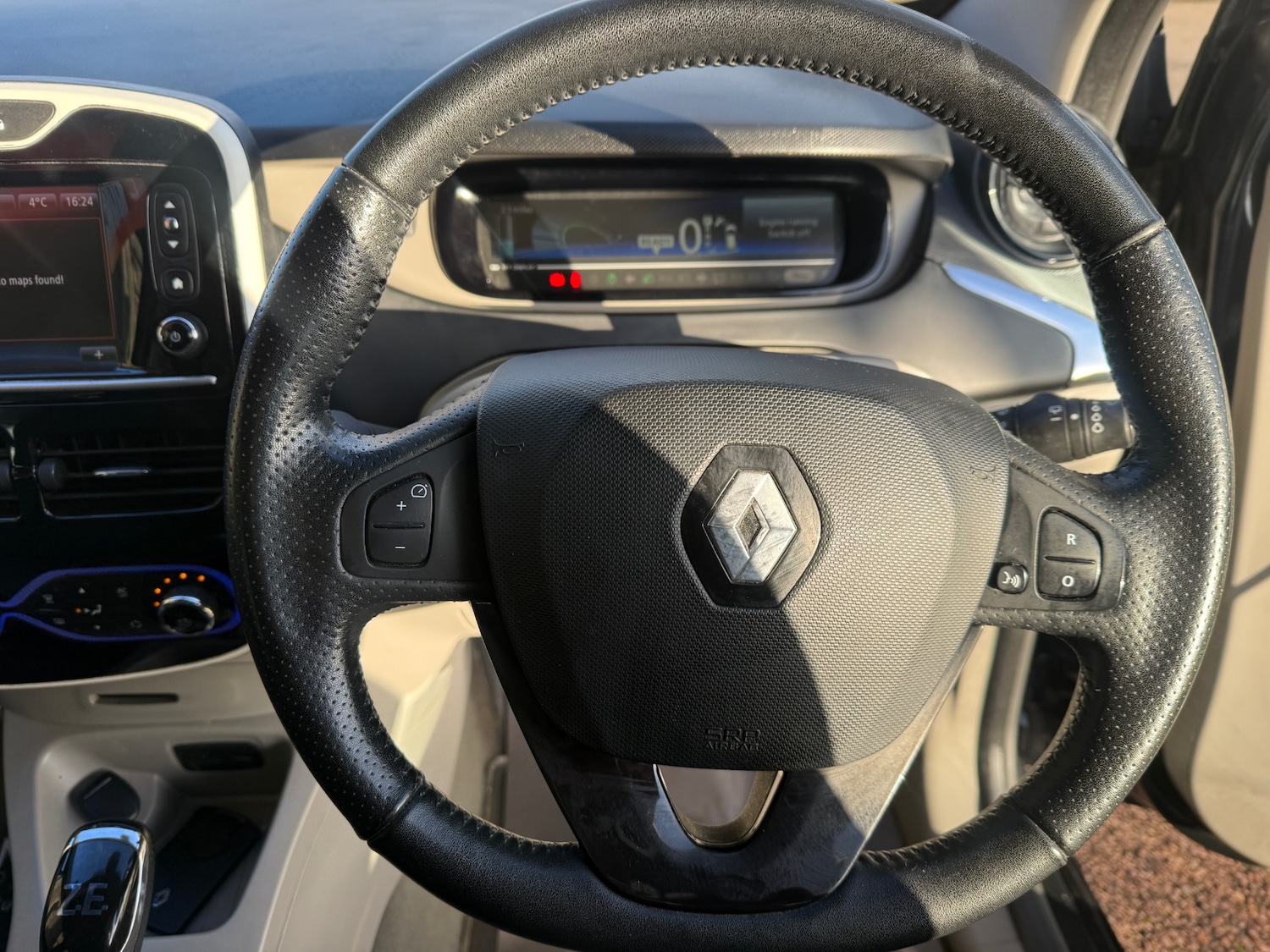 Used Renault Zoe 2016 for sale - 77851483: Photo 16