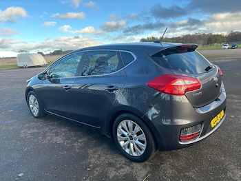 Used Kia Ceed 2016 for sale - 77796808: Photo