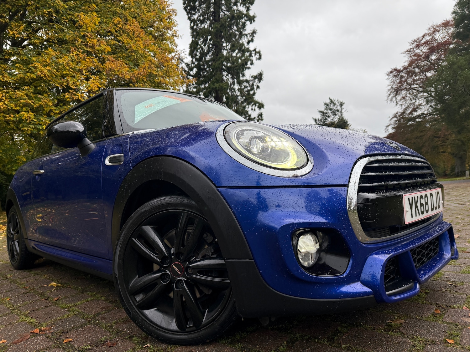 Used MINI Hatch 2019 for sale - 76328934: Photo 1