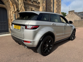 Used Land Rover Range Rover Evoque 2017 for sale - 78754435: Photo