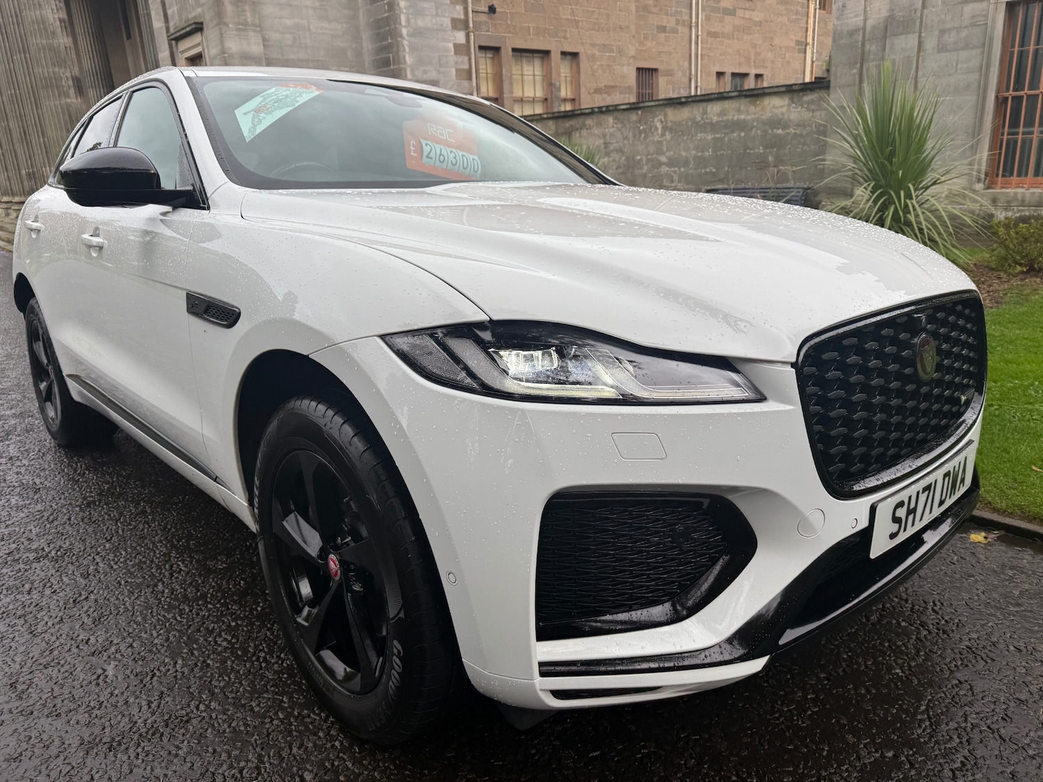 Used Jaguar F-Pace 2021 for sale - 76328887: Photo 10