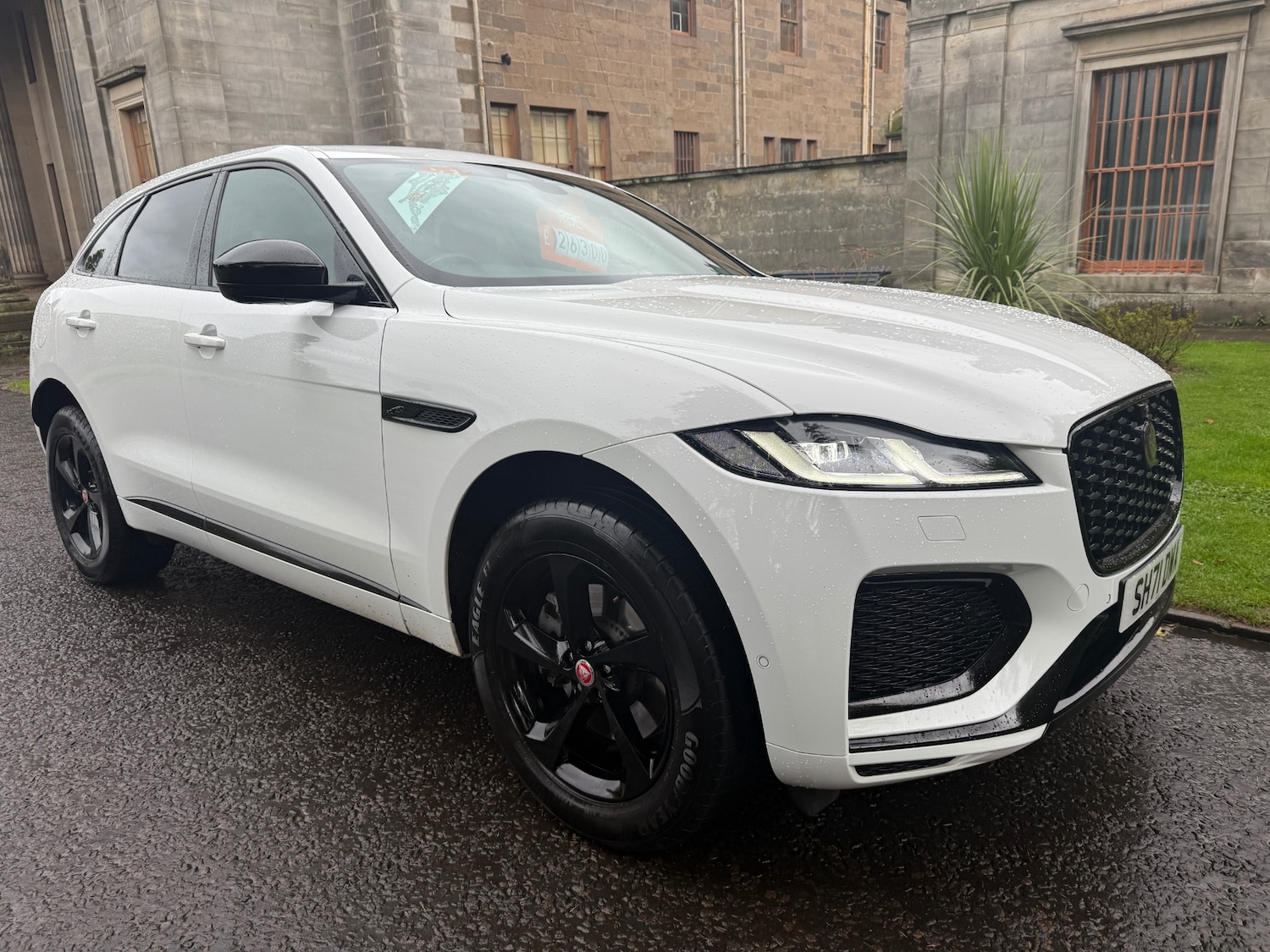 Used Jaguar F-Pace 2021 for sale - 76328887: Photo 2