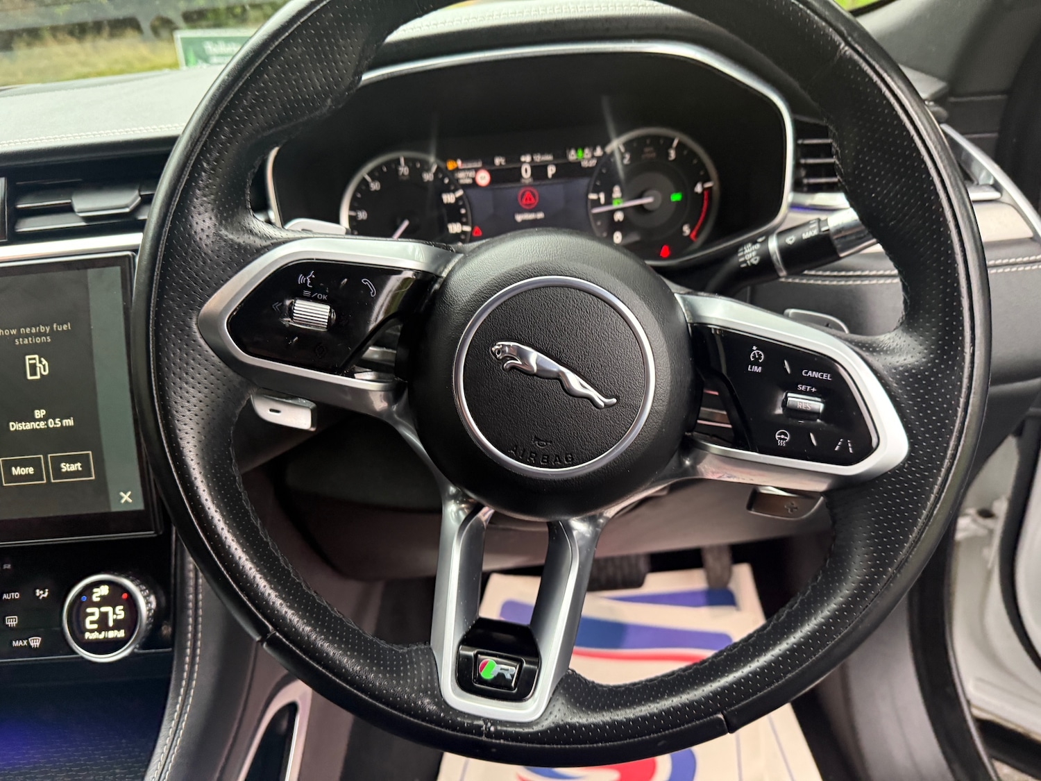 Used Jaguar F-Pace 2021 for sale - 76328887: Photo 31