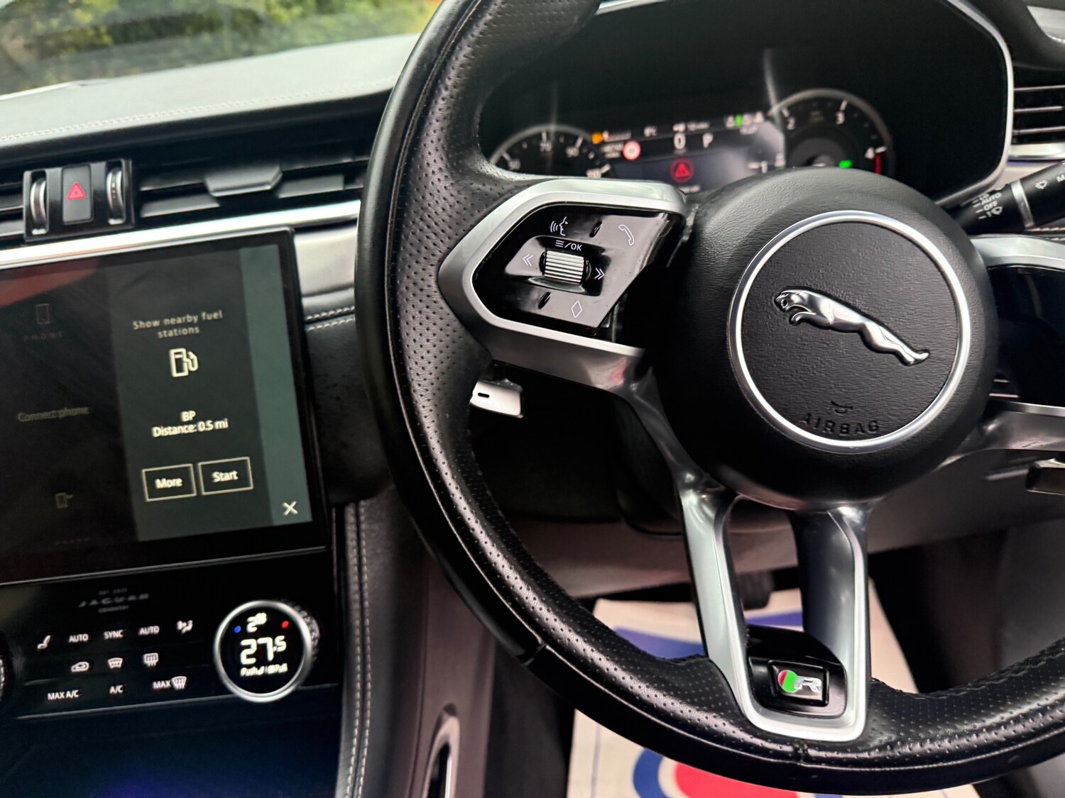 Used Jaguar F-Pace 2021 for sale - 76328887: Photo 37