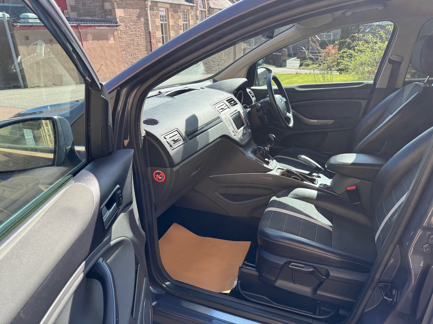 Used Ford Kuga 2011 for sale - 78118373: Photo 16