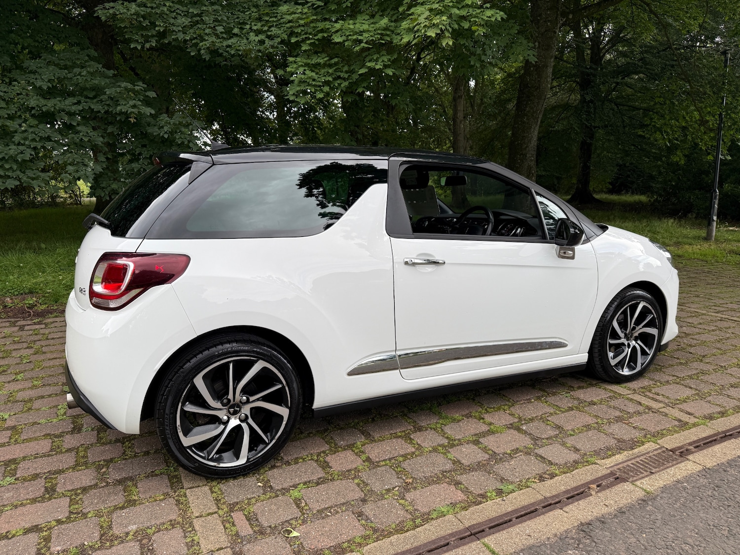Vehicle 3
