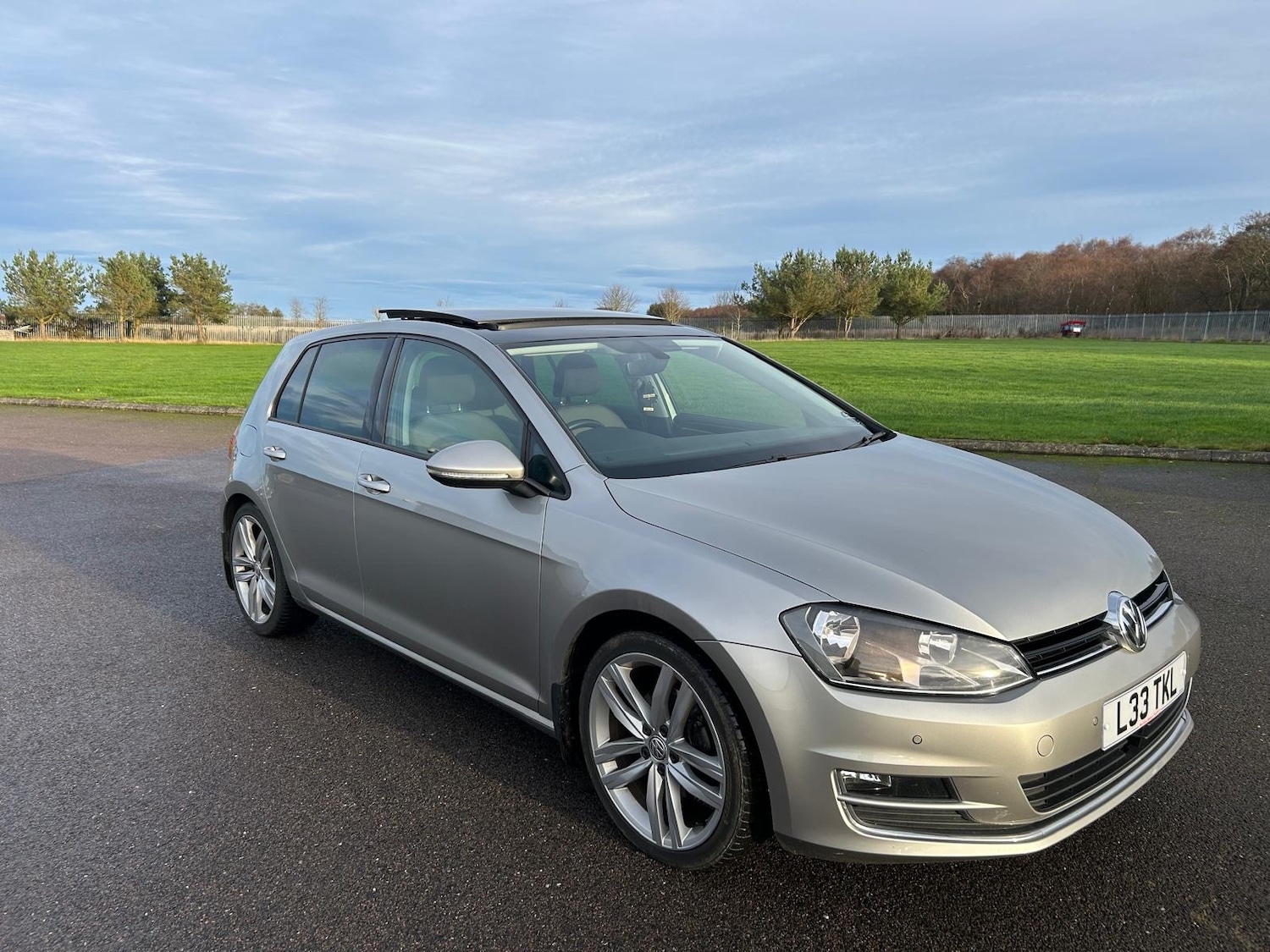Used Volkswagen Golf 2016 for sale - 76731668: Photo 1