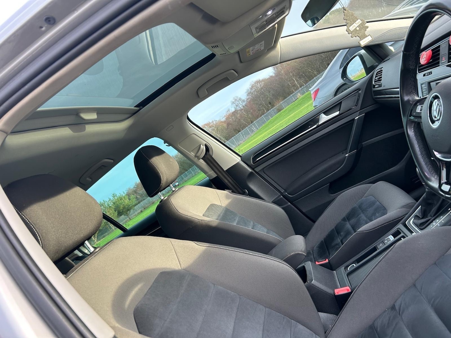 Used Volkswagen Golf 2016 for sale - 76731668: Photo 4