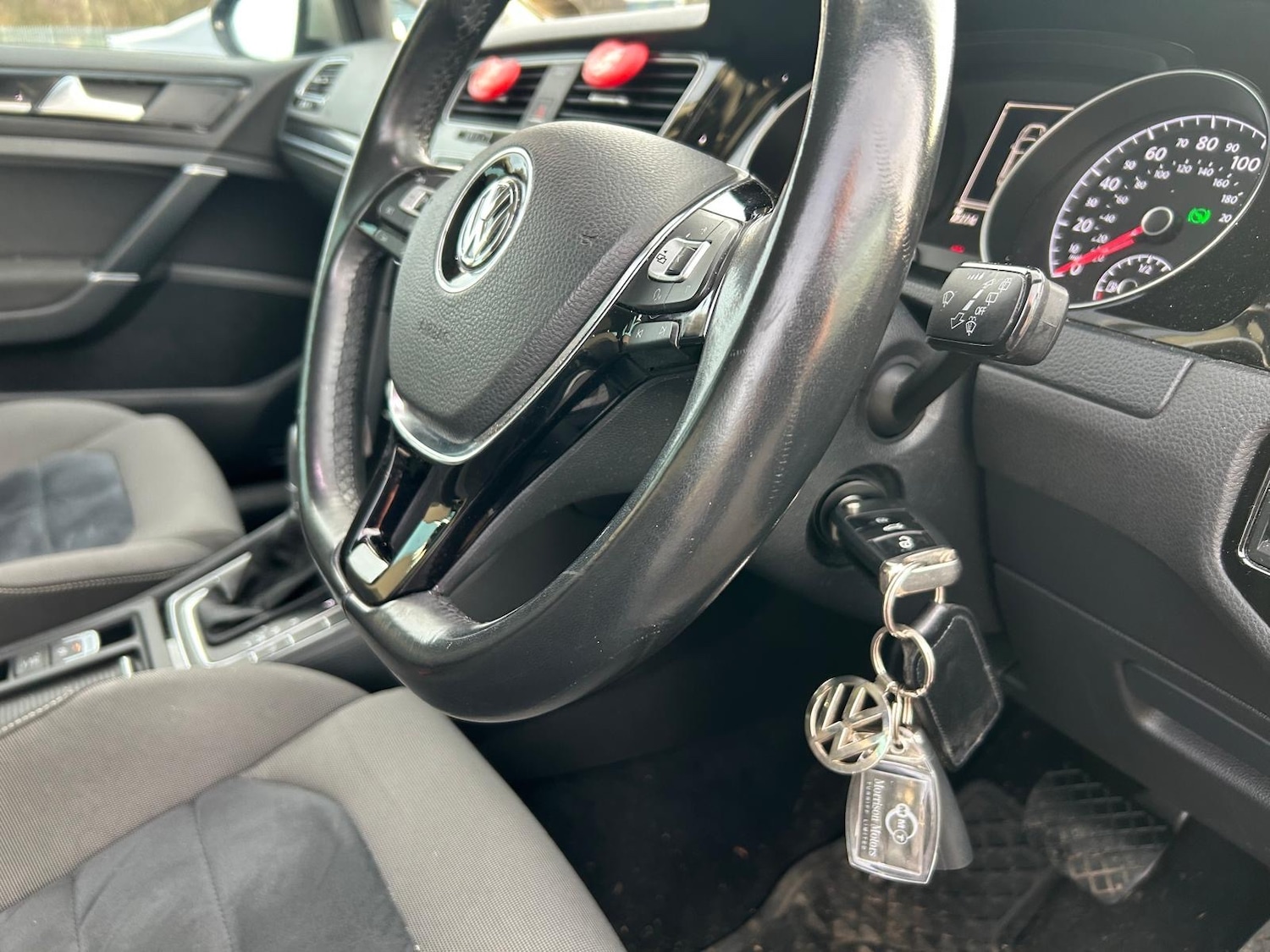 Used Volkswagen Golf 2016 for sale - 76731668: Photo 5