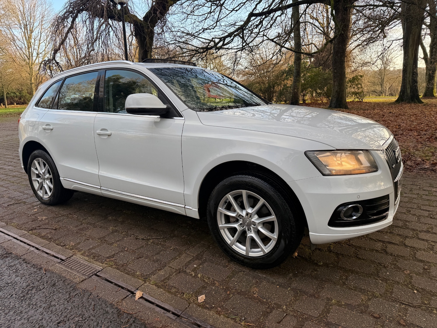 Used Audi Q5 2012 for sale - 76773655: Photo 2